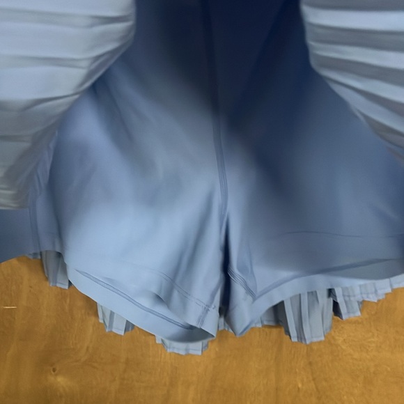 Old navy skort - Picture 4 of 5